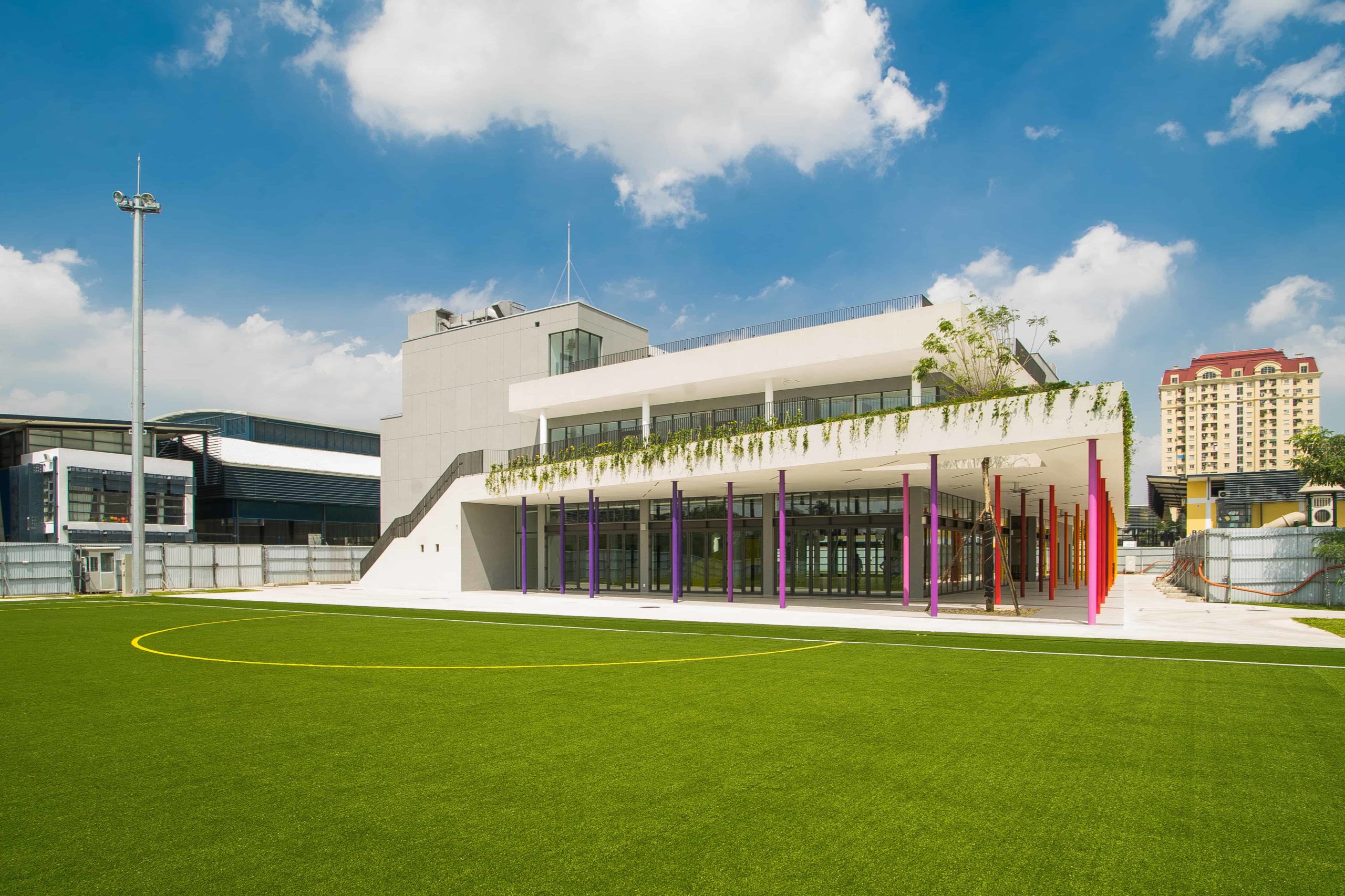 UNIS – UNITED NATIONS INTERNATIONAL SCHOOL 1
